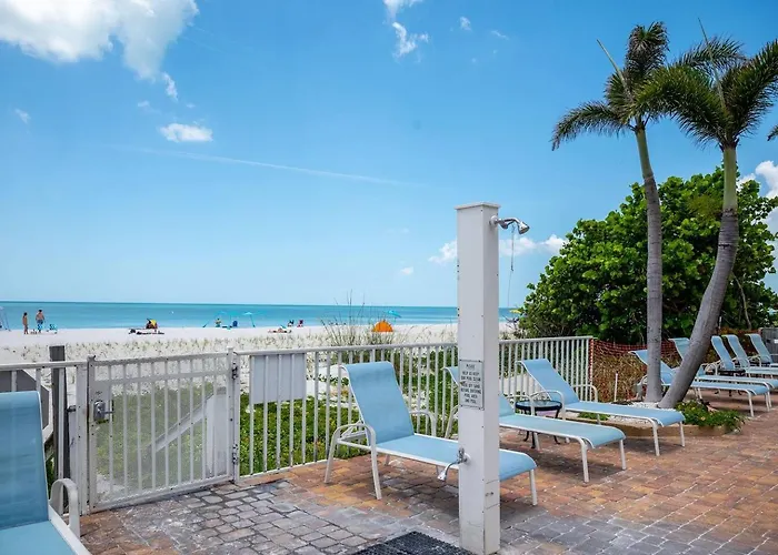 Indian Rocks Beachside Pool & Steps To Clearwater Beach